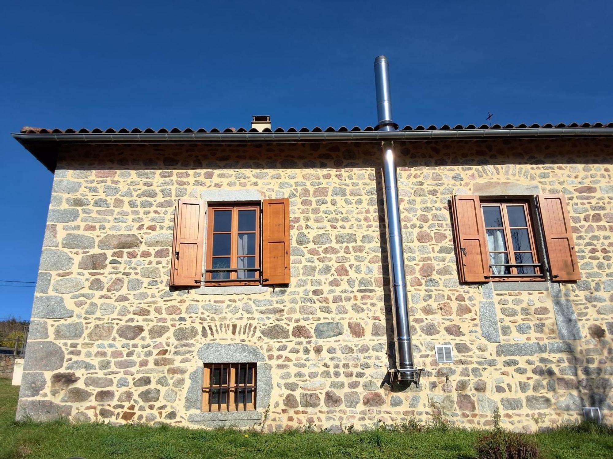 L'Auberge De La Source La Valla-sur-Rochefort Luaran gambar